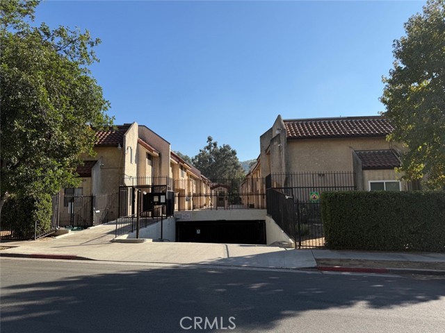 Detail Gallery Image 24 of 25 For 5036 Echo St #37,  Los Angeles,  CA 90042 - 2 Beds | 1/1 Baths