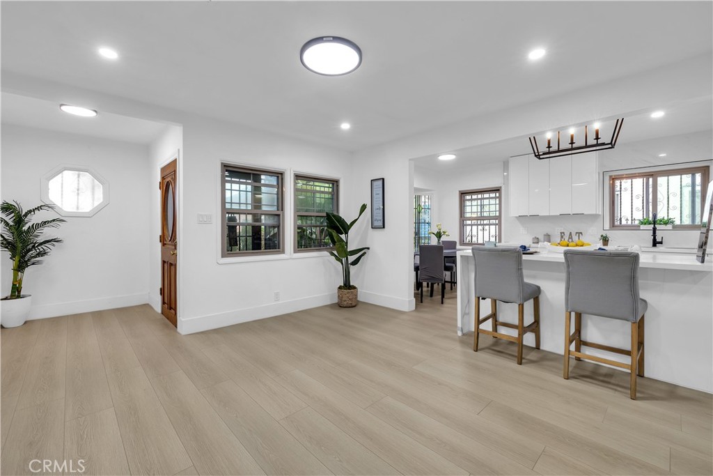 722Bf98F 5E16 41Aa B736 972D8138070C 10213 S 1St Avenue, Inglewood, Ca 90303 &Lt;Span Style='BackgroundColor:transparent;Padding:0Px;'&Gt; &Lt;Small&Gt; &Lt;I&Gt; &Lt;/I&Gt; &Lt;/Small&Gt;&Lt;/Span&Gt;