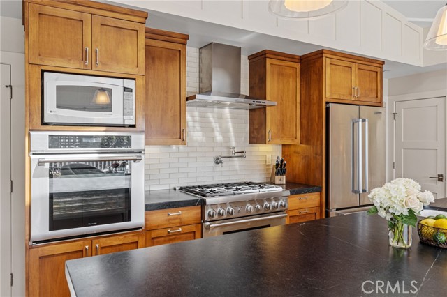 Image 17 of 54 For 521 24th Place