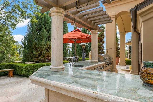 Detail Gallery Image 37 of 57 For 26501 Silver Saddle Ln, Laguna Hills,  CA 92653 - 7 Beds | 7/2 Baths
