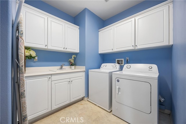 Detail Gallery Image 33 of 53 For 40755 Knollwood Ct, Palmdale,  CA 93551 - 5 Beds | 4 Baths