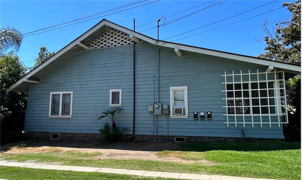 MLS #CV25107582 img 2