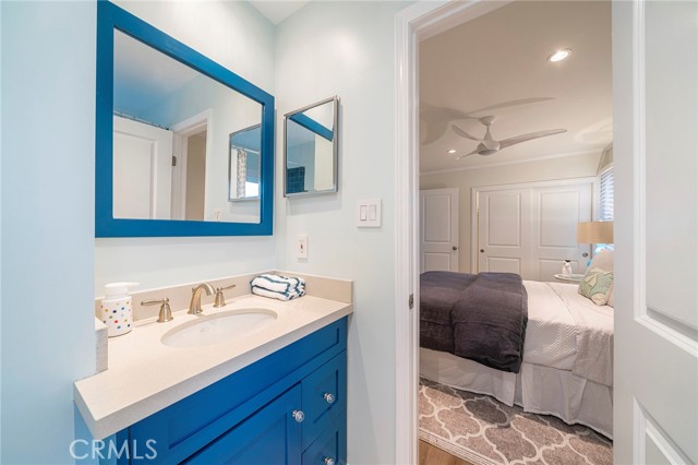 Detail Gallery Image 14 of 29 For 77 17th, Hermosa Beach,  CA 90254 - 3 Beds | 2 Baths