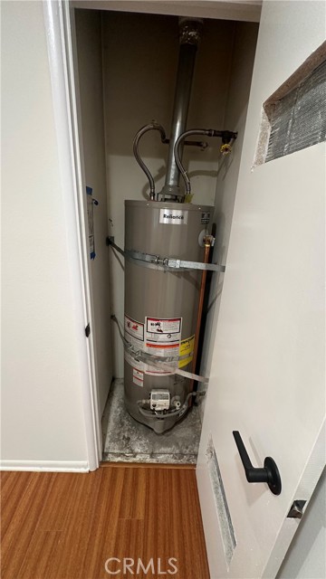 Detail Gallery Image 9 of 22 For 404 Concord #4,  Glendale,  CA 91203 - 2 Beds | 1/1 Baths