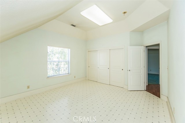 Detail Gallery Image 39 of 52 For 1094 E Monticello Cir, Fresno,  CA 93720 - 4 Beds | 2 Baths