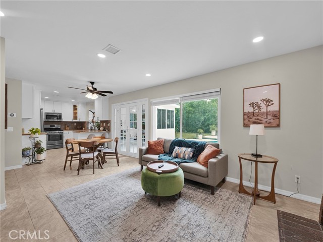 18622 Brasilia Drive, Porter Ranch CA: https://media.crmls.org/medias/722ea52d-5f34-4eef-8894-a5c4af3e5b25.jpg