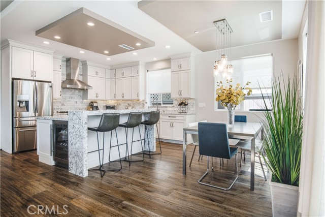 2206 Warfield Avenue, Redondo Beach, California 90278, 4 Bedrooms Bedrooms, ,3 BathroomsBathrooms,Residential,Sold,Warfield,SB22060456