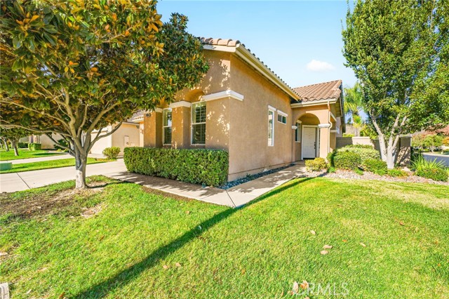 Detail Gallery Image 3 of 53 For 28338 Pleasanton Ct, Menifee,  CA 92584 - 2 Beds | 2 Baths