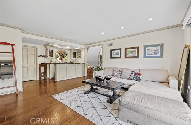 Detail Gallery Image 10 of 56 For 4200 Abbington Ct, Westlake Village,  CA 91361 - 5 Beds | 3 Baths