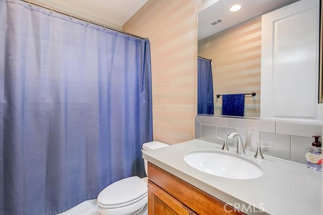 723092d2 5cec 44c4 A24c 02256ebdea61