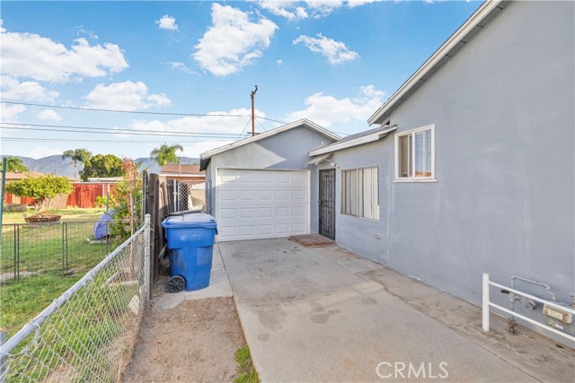 Detail Gallery Image 8 of 38 For 24976 7th Street, San Bernardino,  CA 92410 - 2 Beds | 1 Baths