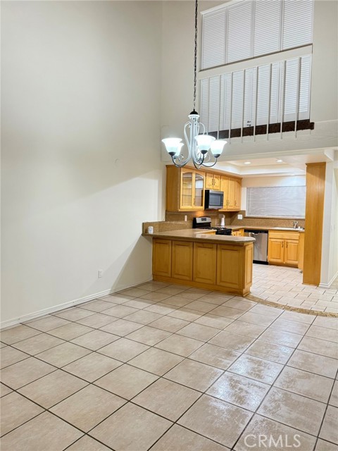 2604 N Tustin Avenue, Santa Ana CA: https://media.crmls.org/medias/723135d8-9c1c-4fd7-afb7-94bfc74628d0.jpg