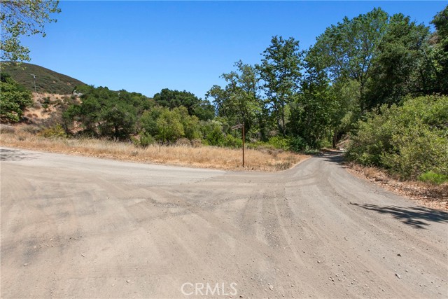 9031 Tassajara Creek Road, Santa Margarita CA: https://media.crmls.org/medias/7231fe6c-08c9-451b-b138-e1425eabf742.jpg