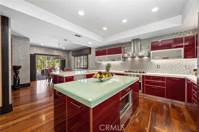 451 W Le Roy Avenue, Arcadia CA: https://media.crmls.org/medias/72325c00-9471-4b68-818d-b6107cd4fd01.jpg
