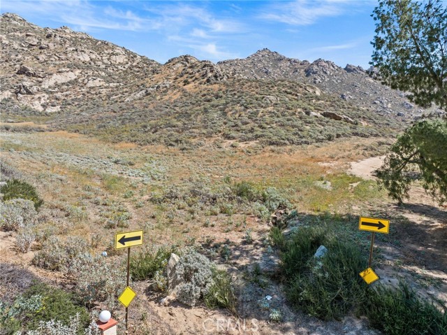 Detail Gallery Image 3 of 9 For 2001 Mt Vernon, Riverside,  CA 92507 - – Beds | – Baths