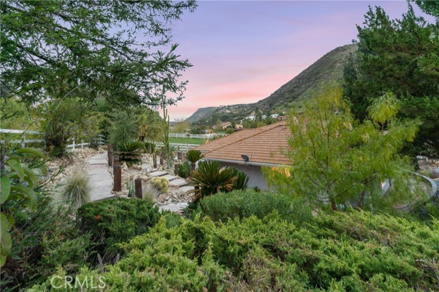 Detail Gallery Image 22 of 25 For 95 Buckskin Rd, Bell Canyon,  CA 91307 - 4 Beds | 2/1 Baths