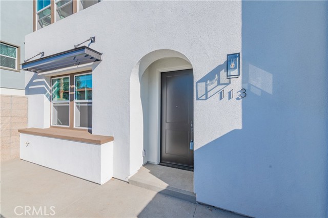 Detail Gallery Image 2 of 33 For 113 Jessup Way, Tustin,  CA 92780 - 3 Beds | 3/1 Baths