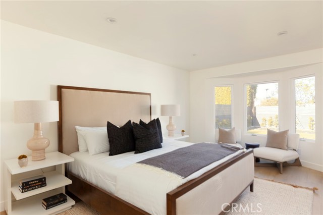 Image 19 of 41 For 3554 Sycamore