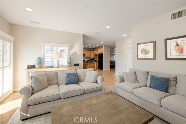 Detail Gallery Image 15 of 56 For 1219 S Irena, Redondo Beach,  CA 90277 - 5 Beds | 5 Baths