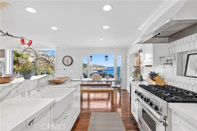 Detail Gallery Image 6 of 27 For 31889 Circle Drive, Laguna Beach,  CA 92651 - 4 Beds | 4/1 Baths