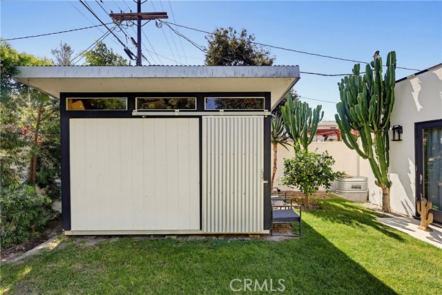 2932 Edgehill photo 51