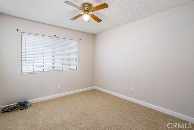 Detail Gallery Image 14 of 33 For 41309 Shadow Mountain Way, Hemet,  CA 92544 - 3 Beds | 2 Baths