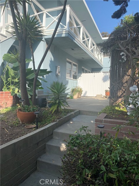 Attractive common courtyard