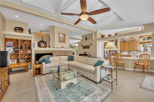 40468 Rock Mountain Drive, Fallbrook CA: https://media.crmls.org/medias/723661d5-413a-40c5-ae9b-8f882c5a123b.jpg