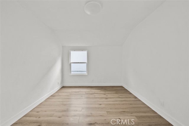 Detail Gallery Image 22 of 33 For 7952 White Oak Ave, Northridge,  CA 91325 - 2 Beds | 1 Baths