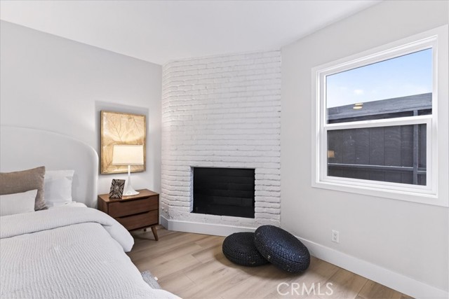 Detail Gallery Image 20 of 34 For 2622 S Bentley Ave, Los Angeles,  CA 90064 - 3 Beds | 2 Baths