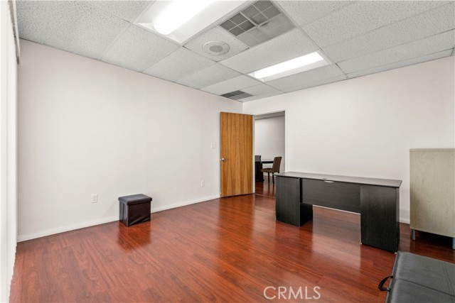 858 W 9th Street, San Pedro (los Angeles), California 90731, ,Commercial Lease,For Rent,858 W 9th Street,CRSB24162175