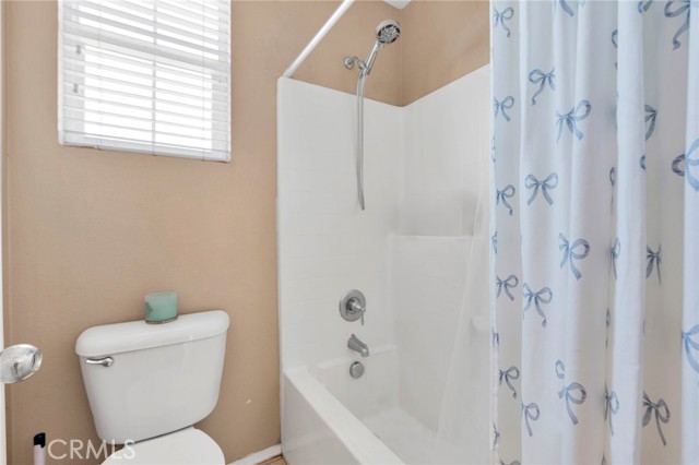 Detail Gallery Image 17 of 74 For 12655 Verano, Victorville,  CA 92392 - 5 Beds | 4/1 Baths