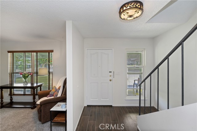 1502 S Merrill Street, Corona CA: https://media.crmls.org/medias/723b6cb4-6f4c-4869-b6aa-a7207387c132.jpg