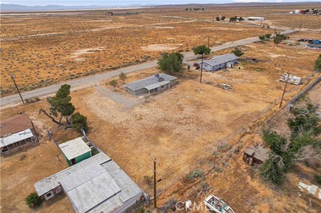 Detail Gallery Image 5 of 26 For 16657 Foothill Ave, Edwards,  CA 93523 - 4 Beds | 2 Baths