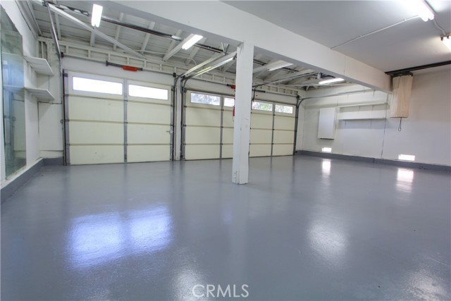 Huge 3-Car Garage & Storage