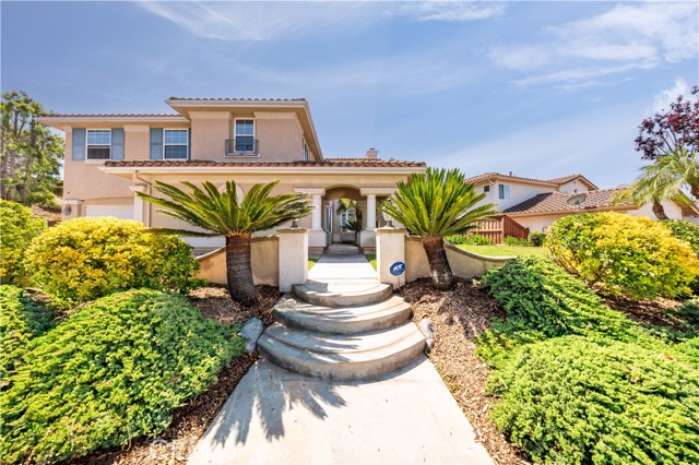 31465 Inverness Court, Temecula CA: https://media.crmls.org/medias/723c777b-1676-4bf9-9b1c-e2a46326b563.jpg