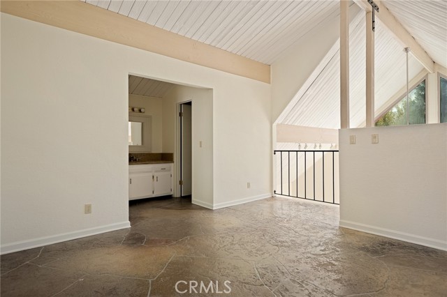 Detail Gallery Image 20 of 35 For 27711 Alpen Dr, Lake Arrowhead,  CA 92352 - 3 Beds | 3 Baths