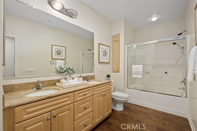 Detail Gallery Image 18 of 22 For 3458 Watermarke, Irvine,  CA 92612 - 1 Beds | 1 Baths