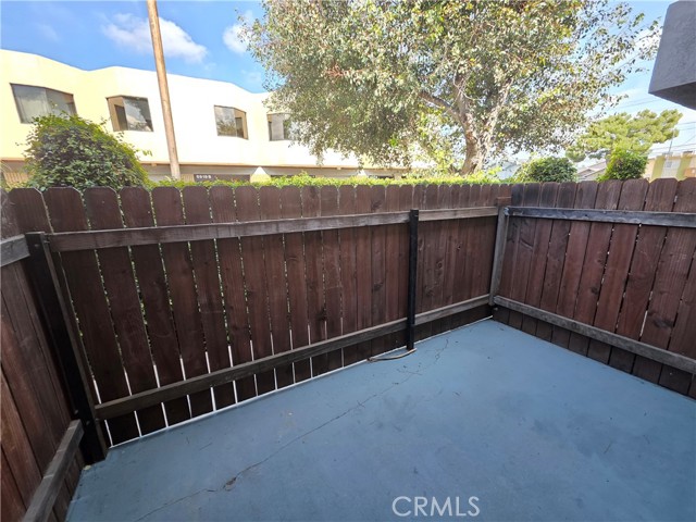 Detail Gallery Image 16 of 20 For 6911 Woodley #107,  Van Nuys,  CA 91406 - 1 Beds | 1 Baths