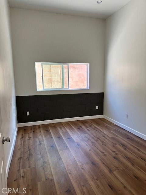 5507 S Manhattan Place, Los Angeles CA: https://media.crmls.org/medias/723dfa37-1212-4b39-955e-a86583135607.jpg