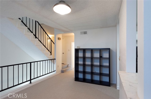 Detail Gallery Image 10 of 19 For 5255 Bellingham Ave #208,  Valley Village,  CA 91607 - 1 Beds | 1/1 Baths