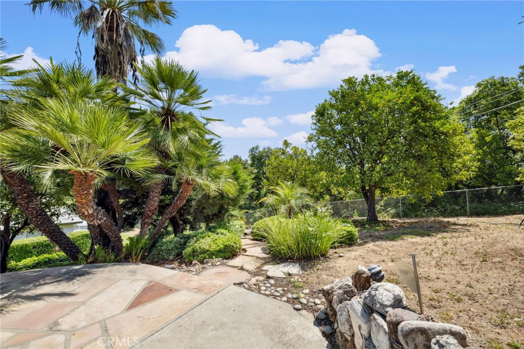 MLS #IV25152411 img 50