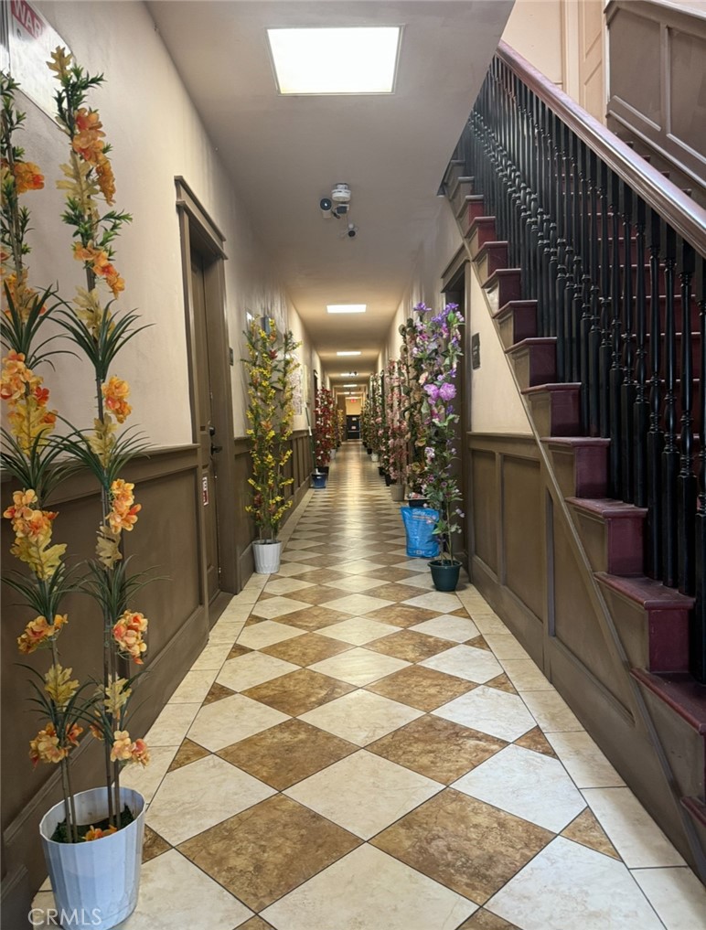 MLS #SR25262928 img 2