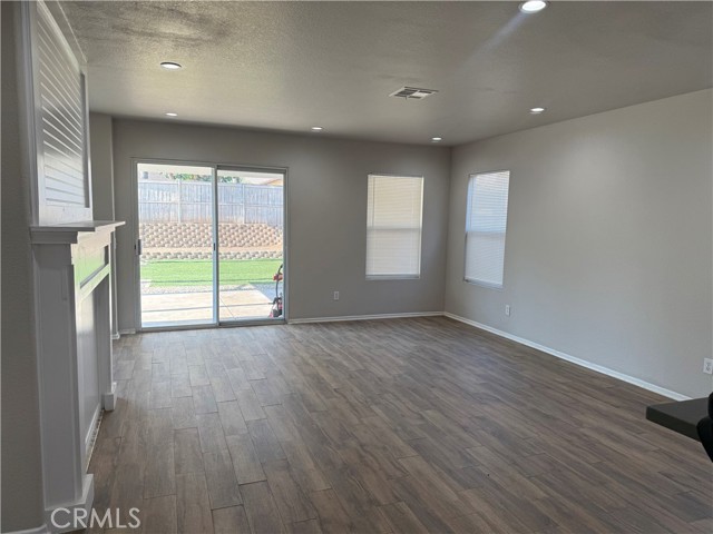 23100 Harbor Seal Court, Wildomar CA: https://media.crmls.org/medias/723f9ebe-43d8-4b30-a3b3-5638db33abf0.jpg