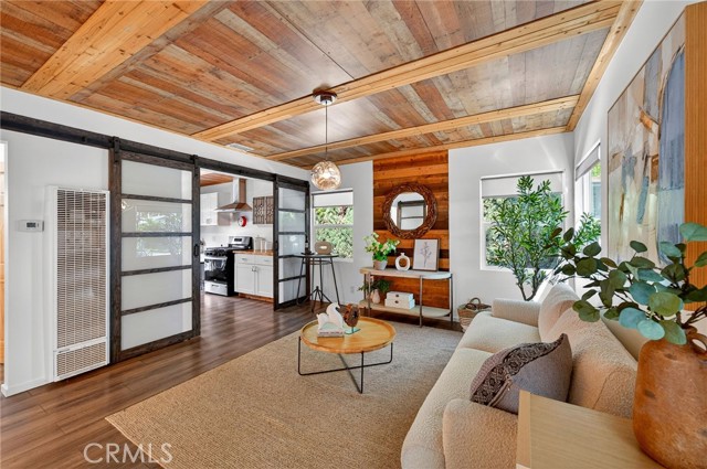 Detail Gallery Image 8 of 64 For 261 N Oak, Pasadena,  CA 91107 - – Beds | – Baths