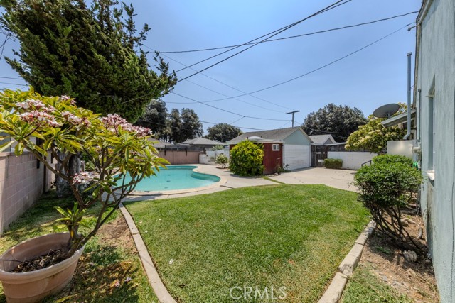210 N Alberta Place, Fullerton CA: https://media.crmls.org/medias/723fd92e-90c3-4e5b-99bf-a10c35306b41.jpg