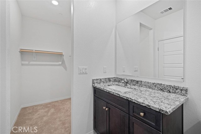 Detail Gallery Image 12 of 18 For 12264 Gold Dust Way, Victorville,  CA 92392 - 3 Beds | 2 Baths