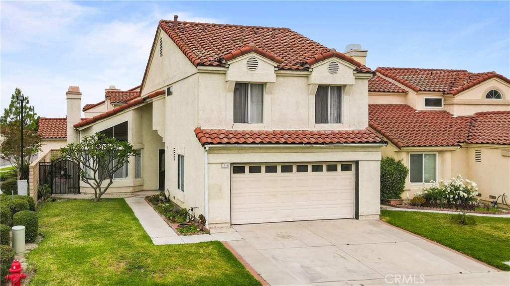 1315 N Lighthouse Lane