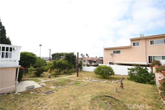 2305 Hill Lane, Redondo Beach, California 90278, 3 Bedrooms Bedrooms, ,1 BathroomBathrooms,Residential,Sold,Hill,SB24144489