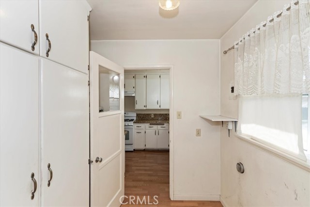 Detail Gallery Image 22 of 50 For 3826 Stansell Dr, Riverside,  CA 92501 - 4 Beds | 2 Baths